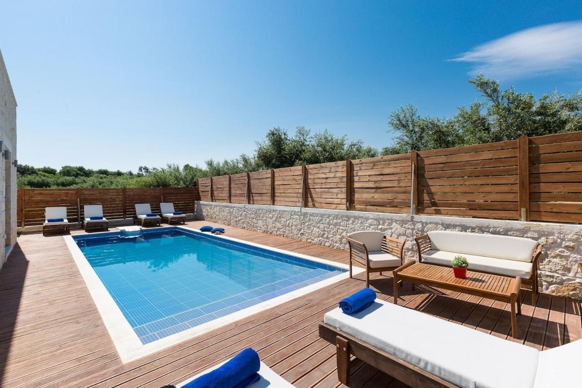 Villa Vera - With Private Heated Pool&Jacuzzi Pangalochori Esterno foto
