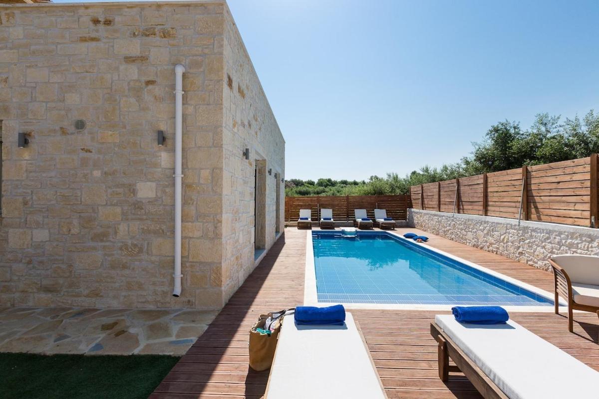 Villa Vera - With Private Heated Pool&Jacuzzi Pangalochori Esterno foto