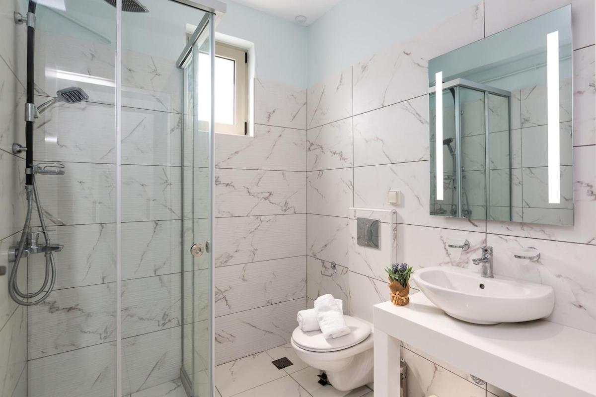 Villa Vera - With Private Heated Pool&Jacuzzi Pangalochori Esterno foto