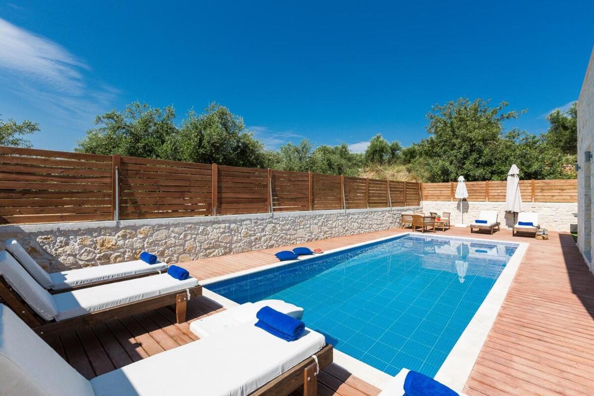 Villa Vera - With Private Heated Pool&Jacuzzi Pangalochori Esterno foto