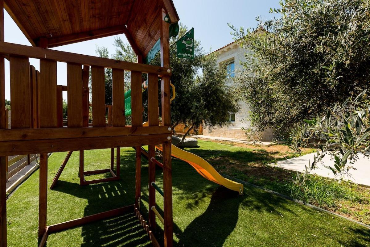 Villa Vera - With Private Heated Pool&Jacuzzi Pangalochori Esterno foto